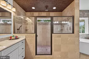 22011 Beaverdam Dr, Ashburn, VA 20148 - Photo 82
