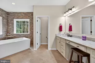 22011 Beaverdam Dr, Ashburn, VA 20148 - Photo 94