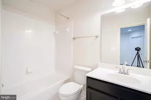 23718 Sailfish Square, Brambleton, VA 20148 - Photo 14