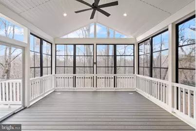 21147 Brookside Lane, Sterling, VA 20165 - Photo 28