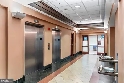 19455 Deerfield Avenue #310, Lansdowne, VA 20176 - Photo 12