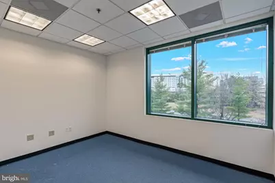 19455 Deerfield Avenue #310, Lansdowne, VA 20176 - Photo 18