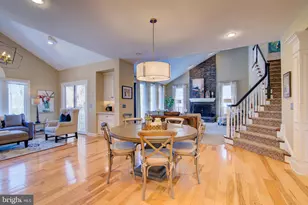 18395 Kingsmill St, Leesburg, VA 20176 - Photo 12