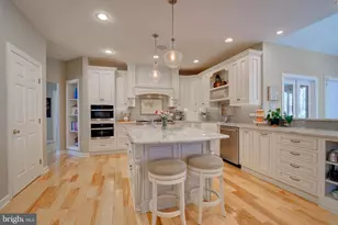 18395 Kingsmill St, Leesburg, VA 20176 - Photo 8