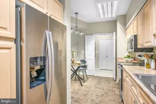 19375 Cypress Ridge Terrace, Leesburg, VA 20176 - Photo 20