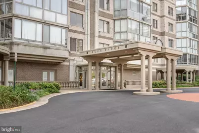 19375 Cypress Ridge Terrace #114, Leesburg, VA 20176 - Photo 30