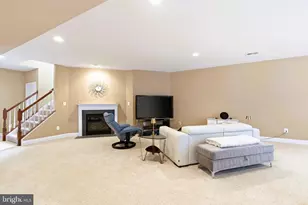 19606 Bellingham Ln, Leesburg, VA 20175 - Photo 54