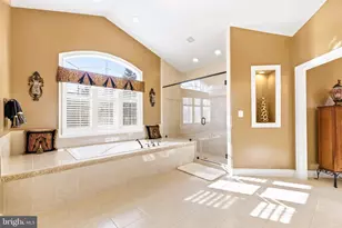 19606 Bellingham Ln, Leesburg, VA 20175 - Photo 36