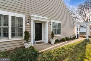 44452 Oakmont Manor Square, Ashburn, VA 20147 - Photo 4