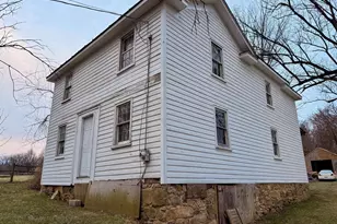 37611 Hughesville Rd, Purcellville, VA 20132 - Photo 4