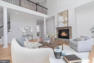 22407 Dolomite Hills Drive, Ashburn, VA 20148 - Photo 2