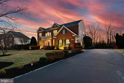 22407 Dolomite Hills Drive, Ashburn, VA 20148 - Photo 4