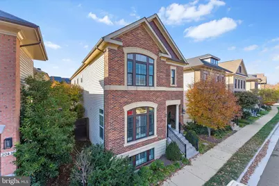 20433 Savin Hill Drive, Ashburn, VA 20147 - Photo 2