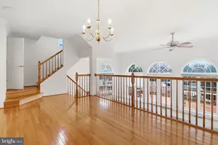 21770 Ladyslipper Sq, Ashburn, VA 20147 - Photo 4