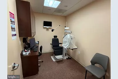 21001 Sycolin Road #140, Ashburn, VA 20147 - Photo 8