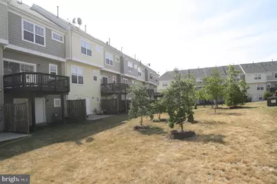 22941 Fontwell Square, Sterling, VA 20166 - Photo 34