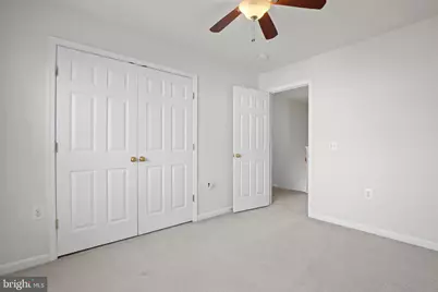 22941 Fontwell Square, Sterling, VA 20166 - Photo 20