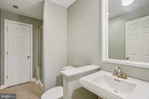 20338 Cliftons Point St, Potomac Falls, VA 20165 - Photo 48