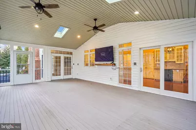 20338 Cliftons Point Street, Potomac Falls, VA 20165 - Photo 24