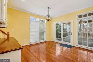 20338 Cliftons Point St, Potomac Falls, VA 20165 - Photo 10