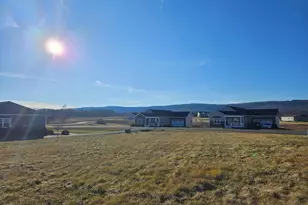 38628 Patent House Ln, Lovettsville, VA 20180 - Photo 1