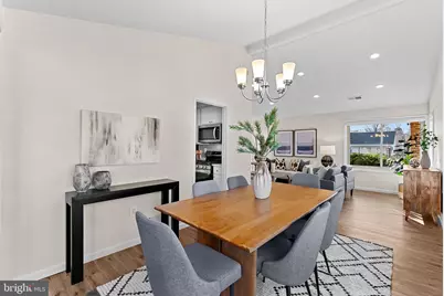 103 E Meadowland Lane, Sterling, VA 20164 - Photo 12