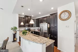 42116 Piebald Square, Aldie, VA 20105 - Photo 12