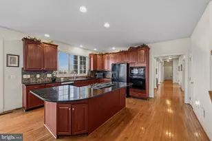 19812 Rothschild Ct, Ashburn, VA 20147 - Photo 16