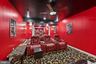 19812 Rothschild Ct, Ashburn, VA 20147 - Photo 54