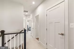 24125 Newtonmore Ter, Sterling, VA 20166 - Photo 22