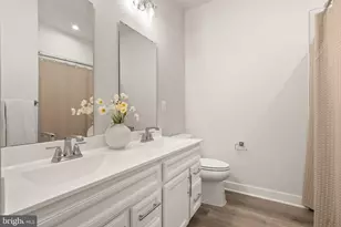 24125 Newtonmore Ter, Sterling, VA 20166 - Photo 36