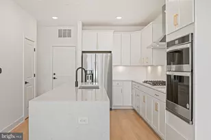 19874 Yellow Daisy Ter, Ashburn, VA 20147 - Photo 12