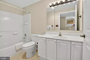 19355 Cypress Ridge Terrace, Leesburg, VA 20176 - Photo 12