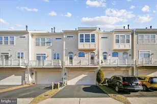 22982 Fox Fire Terrace, Brambleton, VA 20148 - Photo 4