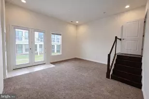 25470 Hartland Orch Ter, Chantilly, VA 20152 - Photo 10