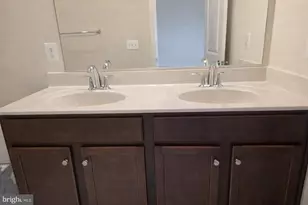 25470 Hartland Orch Ter, Chantilly, VA 20152 - Photo 8