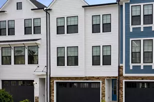 25470 Hartland Orch Ter, Chantilly, VA 20152 - Photo 1