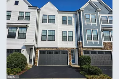 25470 Hartland Orchard Terrace, Chantilly, VA 20152 - Photo 2