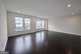 25470 Hartland Orch Ter, Chantilly, VA 20152 - Photo 14