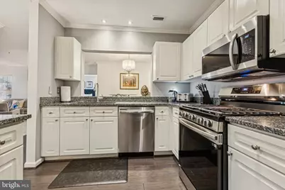 20311 Beechwood Terrace #103, Ashburn, VA 20147 - Photo 8