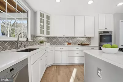 207 Grafton Way NE, Leesburg, VA 20176 - Photo 10