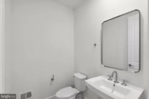 41934 Night Nurse Cir, Brambleton, VA 20148 - Photo 16