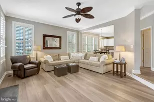 43372 Burke Dale St, Chantilly, VA 20152 - Photo 12