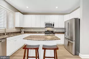 43372 Burke Dale St, Chantilly, VA 20152 - Photo 18