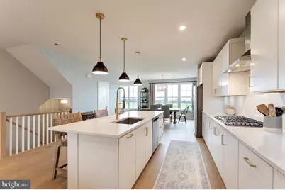 22405 Claude Moore Drive, Ashburn, VA 20148 - Photo 4