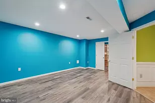 25730 S S Village Dr, Chantilly, VA 20152 - Photo 64