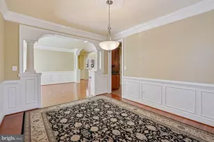 25730 S S Village Dr, Chantilly, VA 20152 - Photo 24