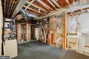 25730 S S Village Dr, Chantilly, VA 20152 - Photo 66