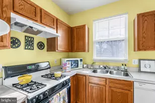 42967 Astell St, Chantilly, VA 20152 - Photo 14