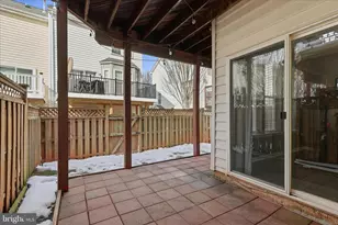 46164 Chester Terrace, Sterling, VA 20165 - Photo 8